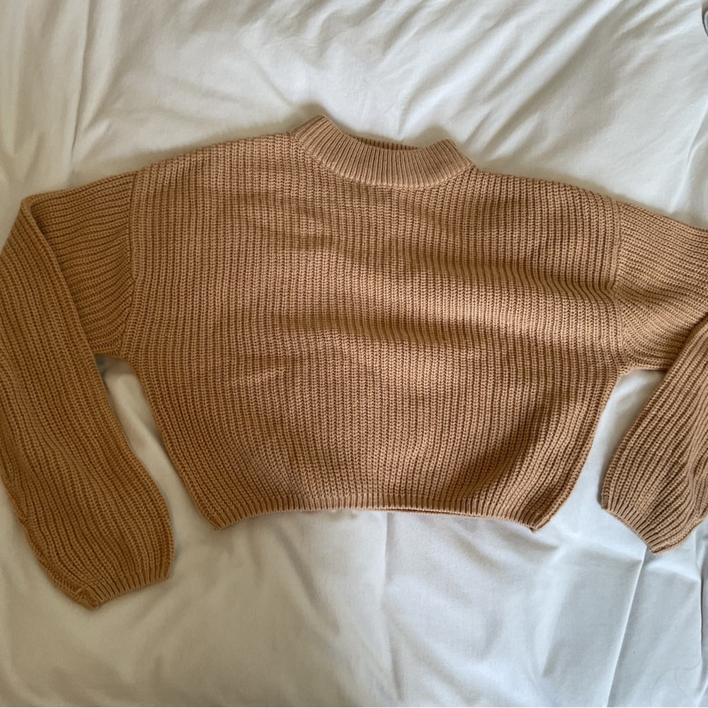 Crop sweater